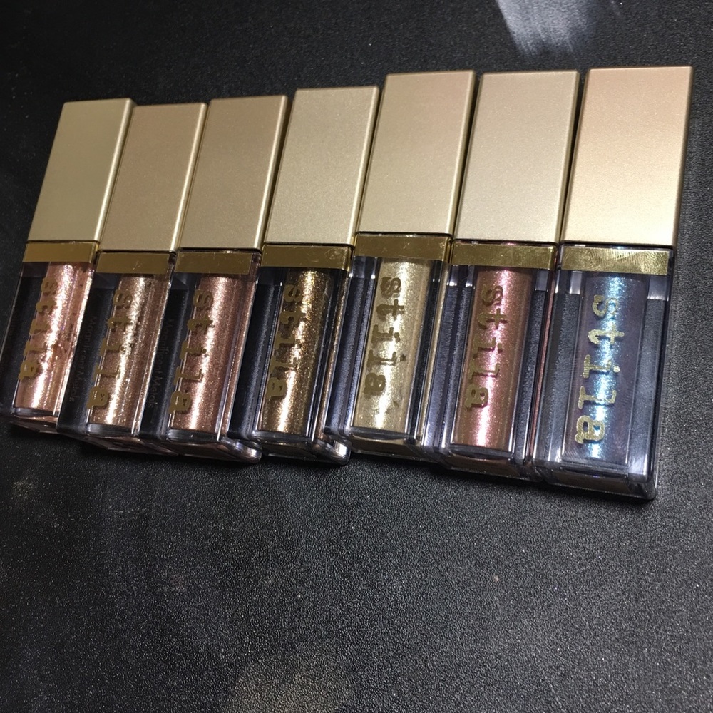 7 stila glitter and glow liquid eyeshadows